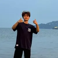 吴伟