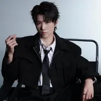 초우(샤오위)