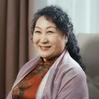忻凤英