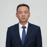 熊月良