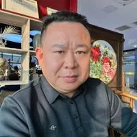 许佳彬