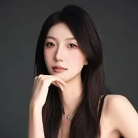 许馨芳