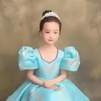 许艺洛