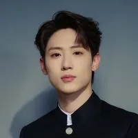 Xue Binhong