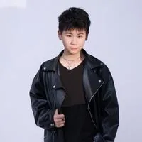 燕俊丞