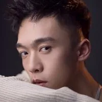 闫钧一