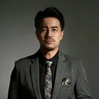 엄위동(옌웨이둥)