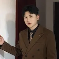 颜文凯
