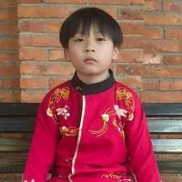 杨博晨