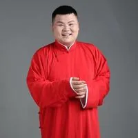 杨成山