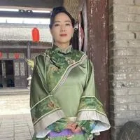 杨芳