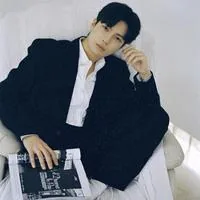 杨皓然
