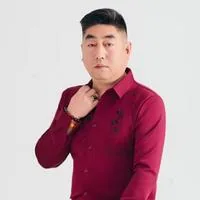 杨华