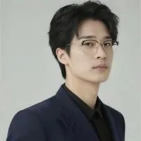 杨杰非