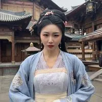 Yang Mei