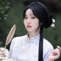 姚依凡
