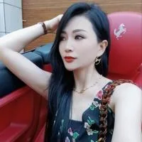 奕欢