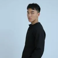 易柯伟