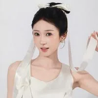 Yi Yi