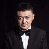 尹陆