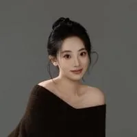 于佳佚