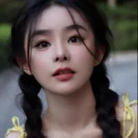 余昕忆