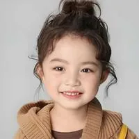Yu Yining