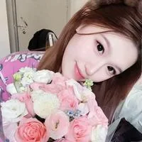 于雨荷