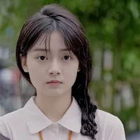 袁玲