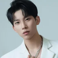 Yue Yang