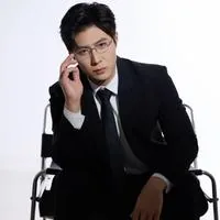 张凡