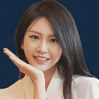 张佳艺