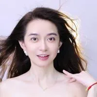 张玲嘉