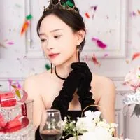 张茗儿
