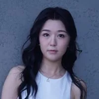 张馨然