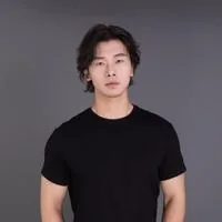 张旭东