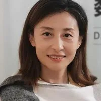 张轩静