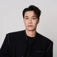张银龙