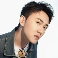 张振洋