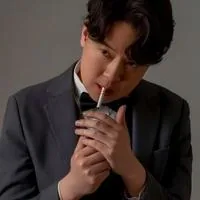 张子铭