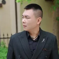 赵亮