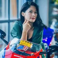 周换珍