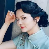 周莉