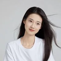周薇