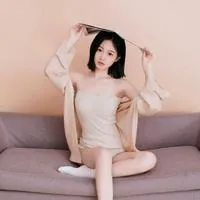 周杨芊芊