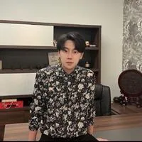 卓美男