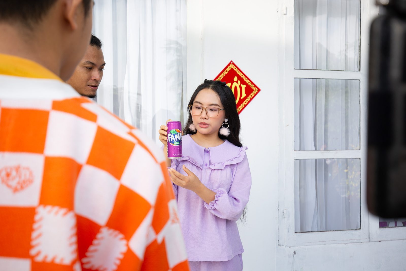 Fanta Tết, can up for the camera
