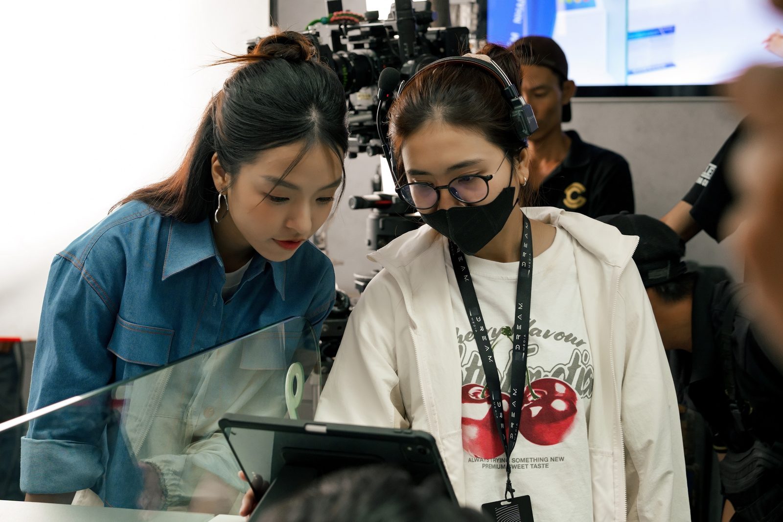 Samsung, two on the tablet