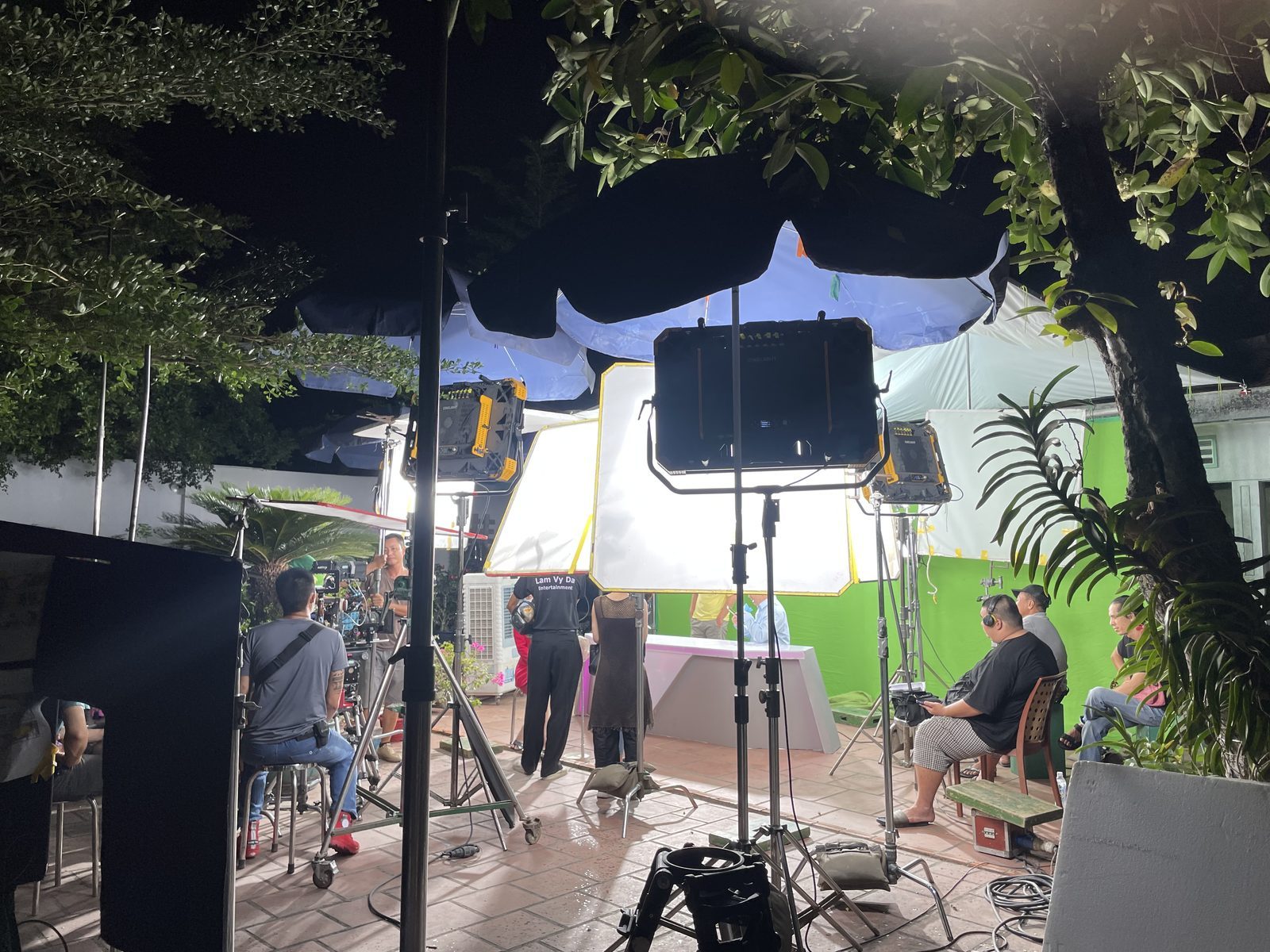 Surf, test day: the night set