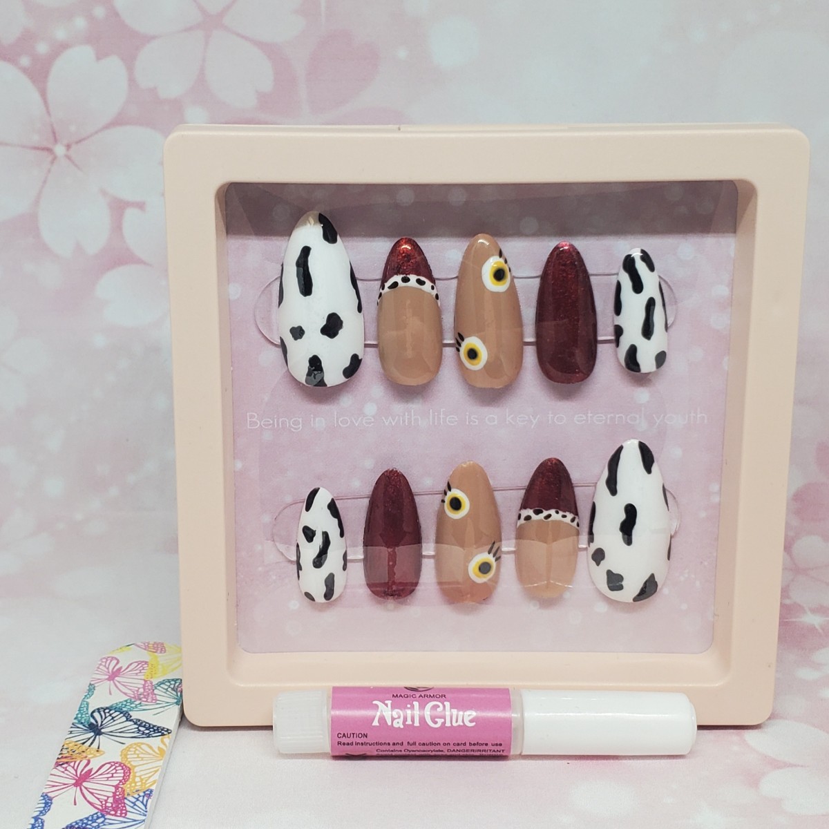 "The Amazing Digital Circus" themed Queenie press-on nails